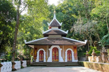 Christmas Day Doi Suthep Hike